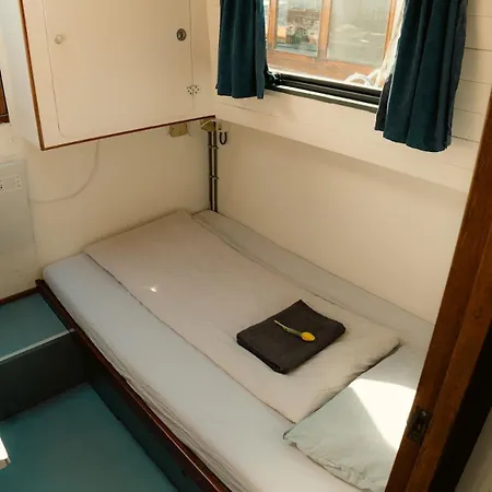 Orginal Dutch Houseboat Center 'zijp' Hotel en barco *