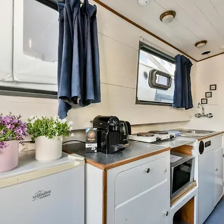 Hotel en barco Orginal Dutch Houseboat Center 'zijp' Ámsterdam