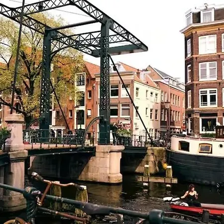 Orginal Dutch Houseboat Center 'zijp'